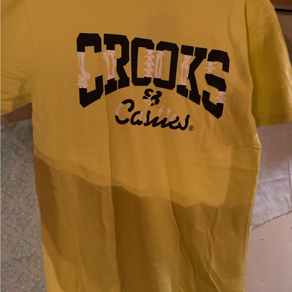 Men’s Yellow Crooks & Castles T-Shirt Med